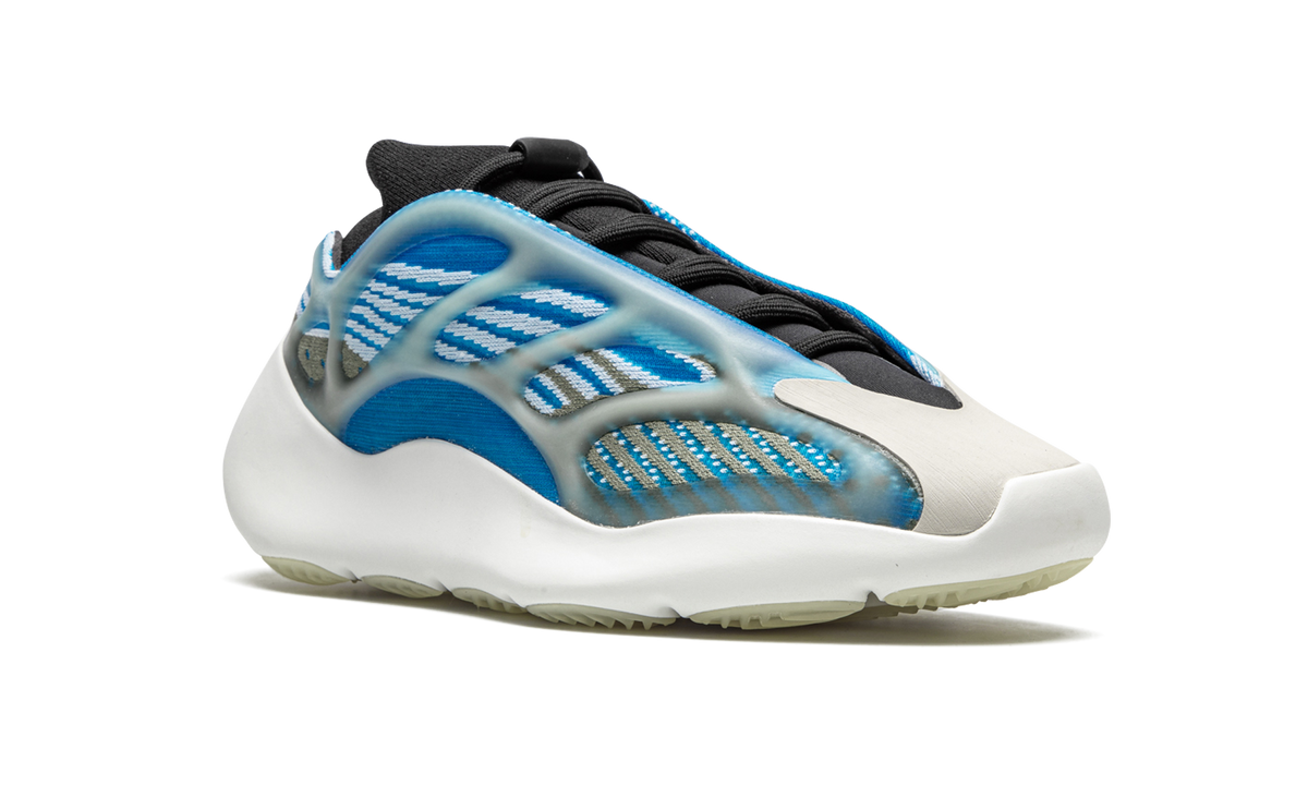 Yeezy 700 V3 "Arzareth" G54850