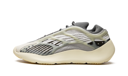 Yeezy 700 V3 "Fade Salt" ID1674